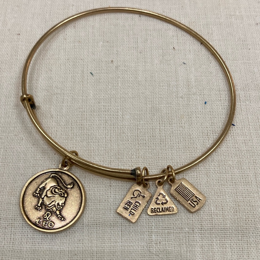 Wind & Fire bracelet